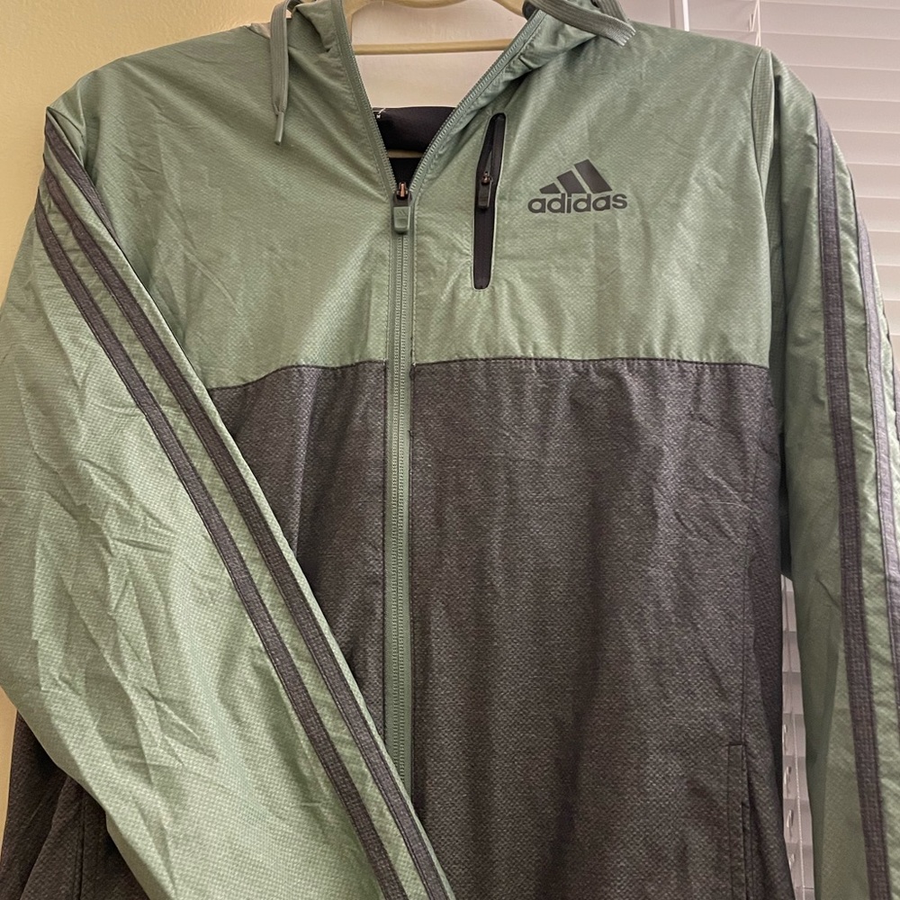EUC Adidas zip-up Jacket/Windbreaker